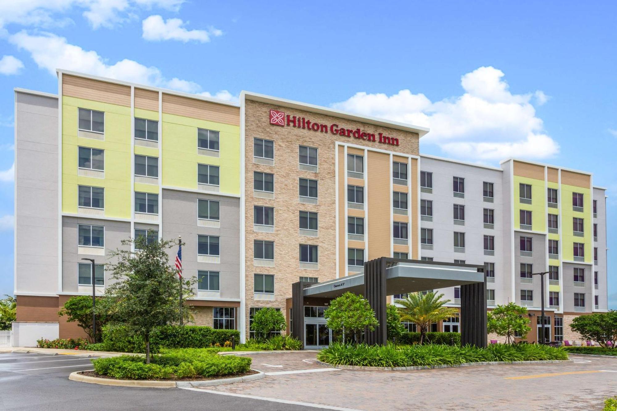 Hilton Garden Inn Homestead Exterior photo